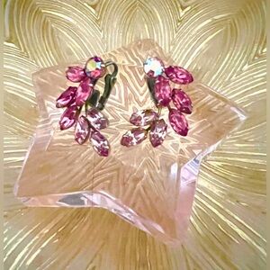 Vintage 1960’s Pink  Clip-On Earrings